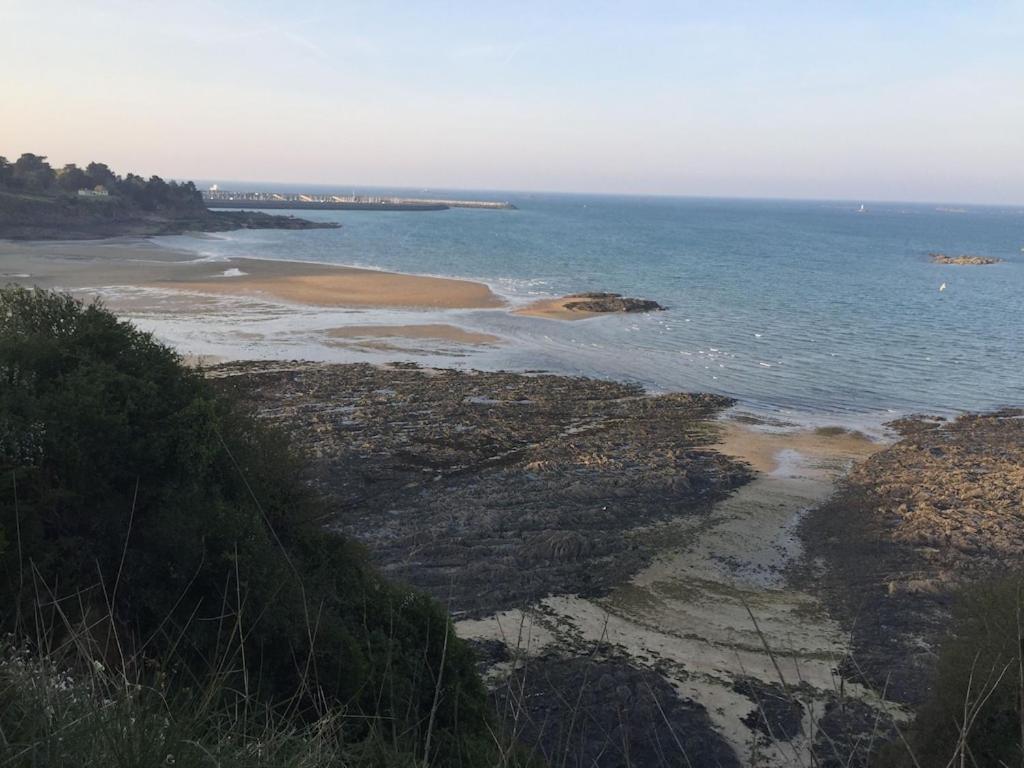 Spacieuse Maison Typique Pour 10 Personnes Vue Mer Plage A 10 Minutes A Pied- Ideale Pour Des Vacances Ou Un Weekend En Famille Ou Entre Amis Étables Exteriör bild
