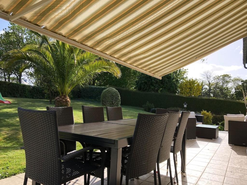 Spacieuse Maison Typique Pour 10 Personnes Vue Mer Plage A 10 Minutes A Pied- Ideale Pour Des Vacances Ou Un Weekend En Famille Ou Entre Amis Étables Exteriör bild